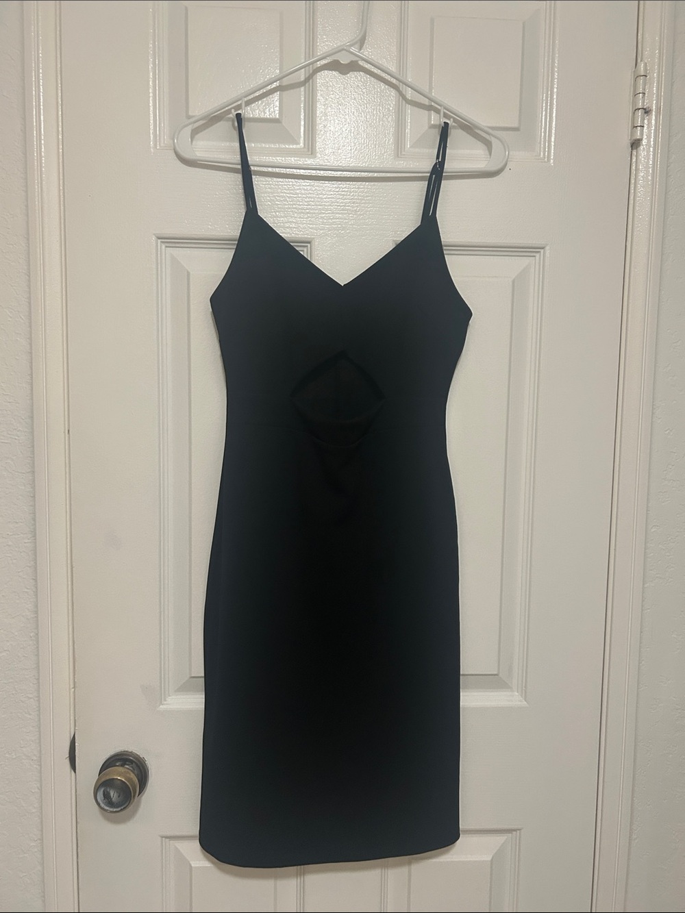 Lulu's Black Strapless-Look Cutout Midi Dress